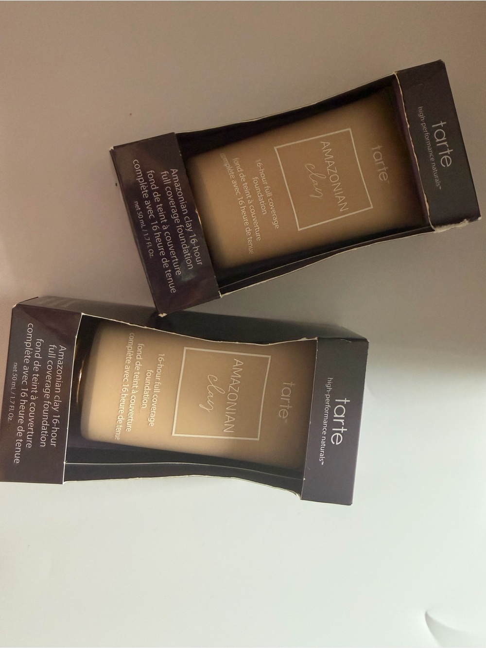 tarte Amazonian Clay Full Coverage Foundation- Light Beige 20b 2 available 1x17